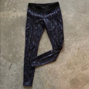 Lululemon Speed Tight II, size 8, Luxtreme
